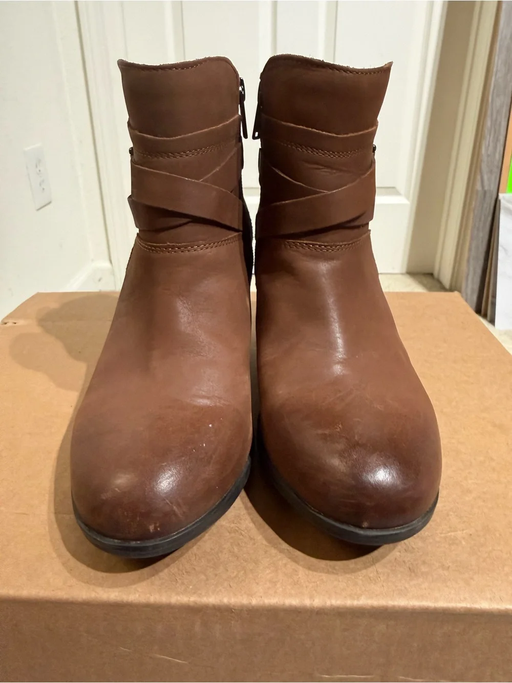 Rockport Catriona Brown Leather Ankle Boots Buckle Booties Women's Size 8.5M